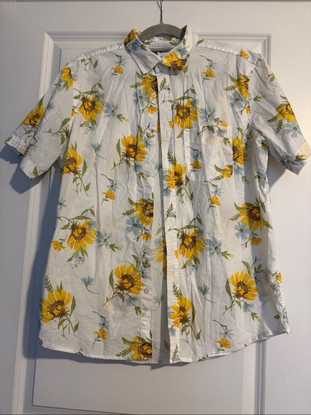Old Navy White Floral Button-Down Shirt with Yellow & Light Blue Flowers